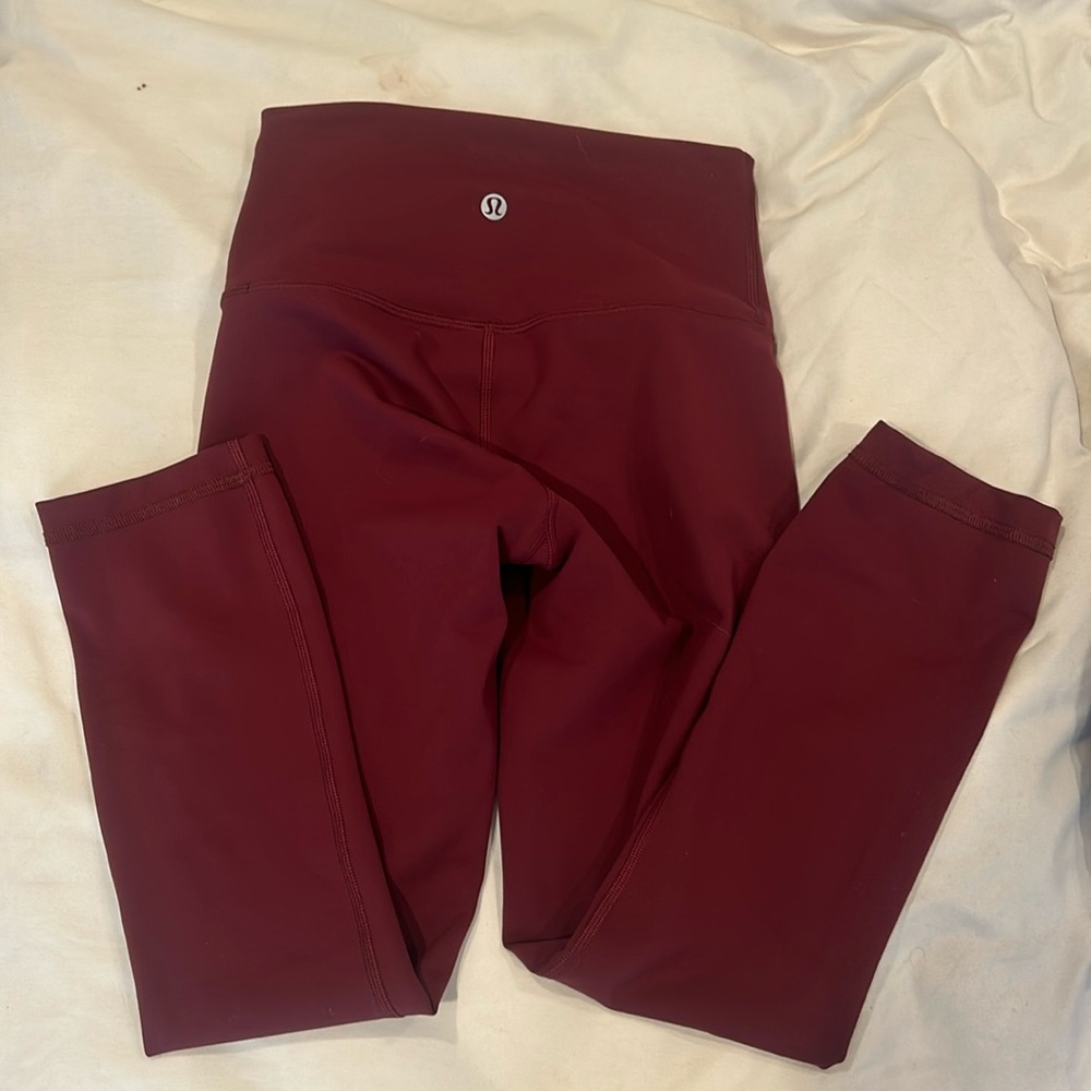 dark red lulu lemon leggings